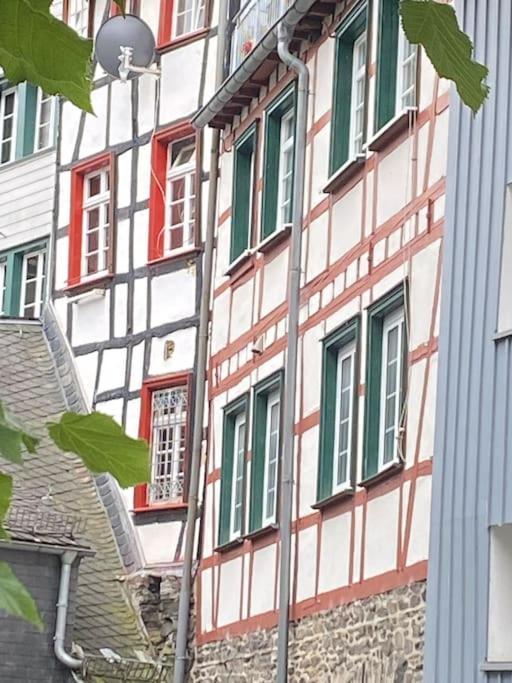 Hueftgold Schlafen & Wohnen Apartment