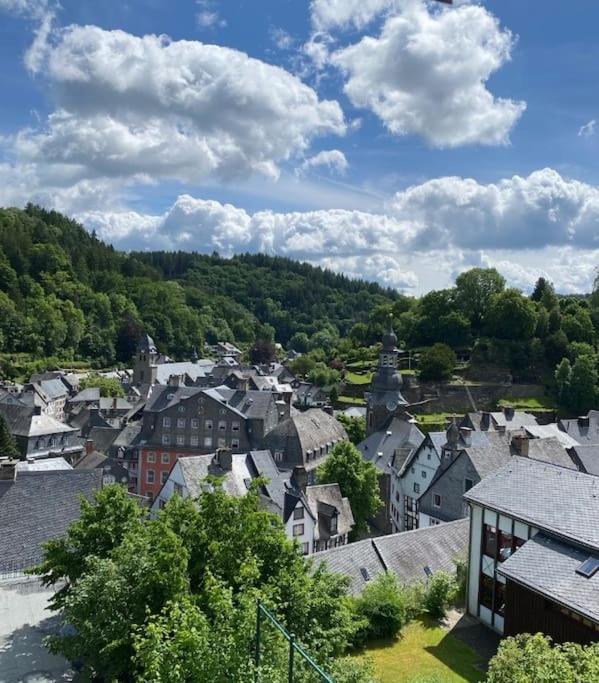 Apartment Hueftgold Schlafen & Wohnen Monschau
