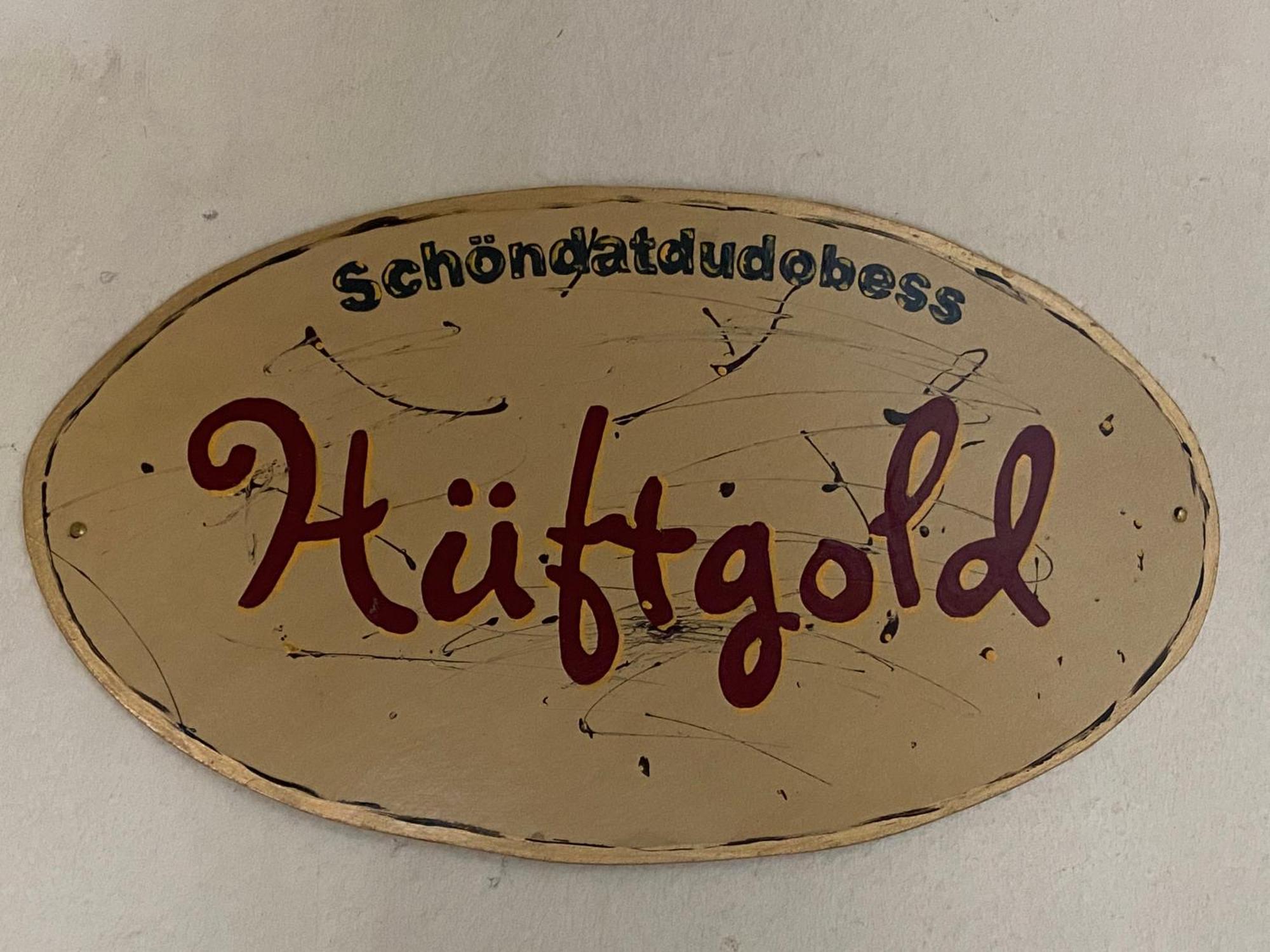 Apartment Hueftgold Schlafen & Wohnen
